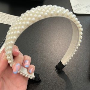 Pearl headband